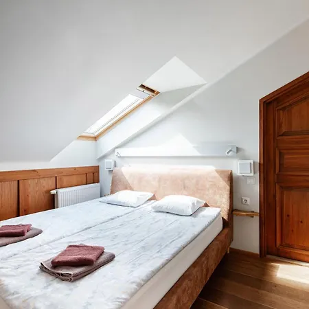 Apartment Airhome - Owl's Nest *