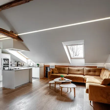 Apartment Airhome - Owl's Nest *