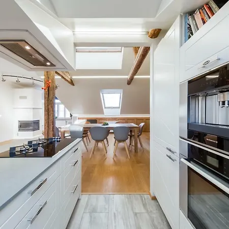 Airhome - Owl's Nest Tallinn