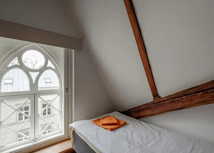 Airhome - Owl's Nest Таллінн