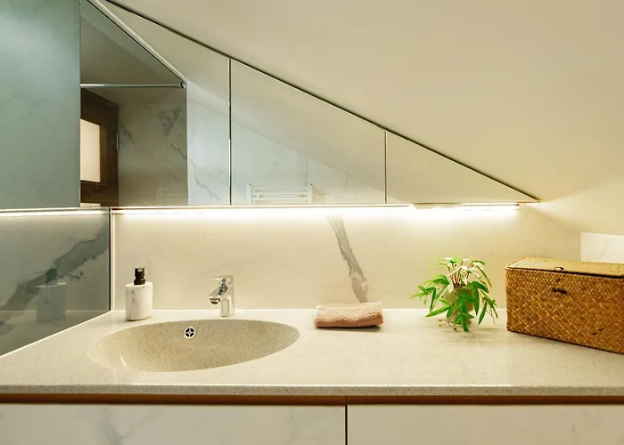 Airhome - Owl's Nest Таллінн