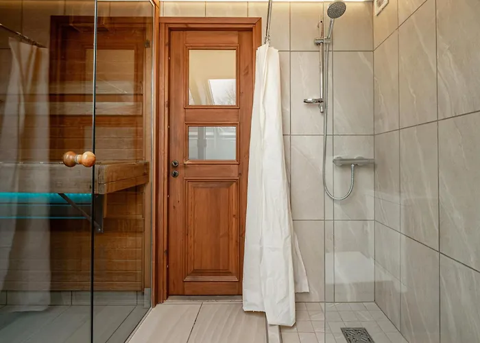 Апартаменти Airhome - Owl's Nest Таллінн