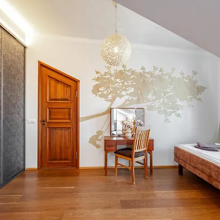 Airhome - Owl's Nest アパート